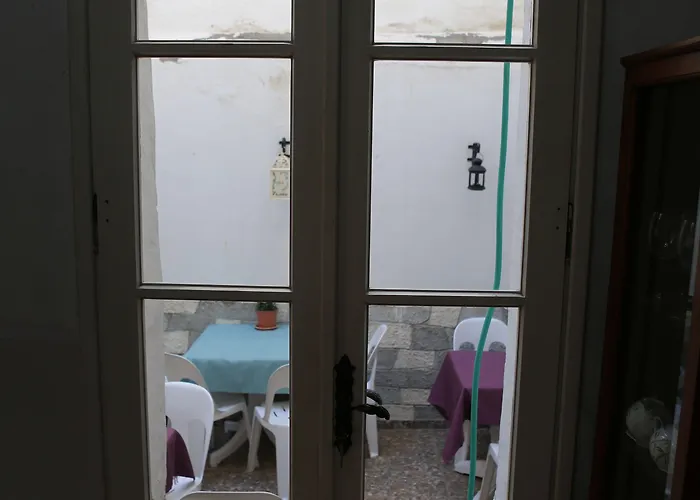 Hotell Eolya Butik 2*