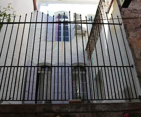 Eolya Butik Hotell 2*