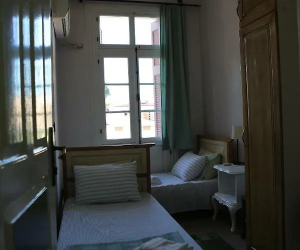 Eolya Butik Hotell 2*